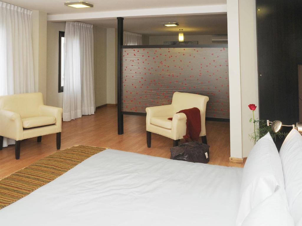Del Bono Suites Art Hotel San Juan Bilik gambar